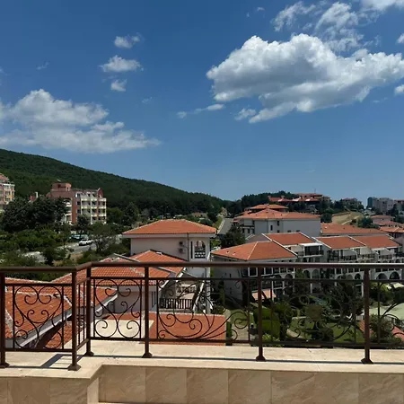 公寓式酒店 Fenix Complex 圣弗拉斯