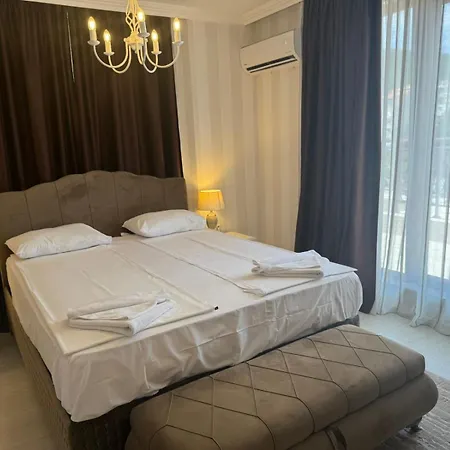 Fenix Complex 4*